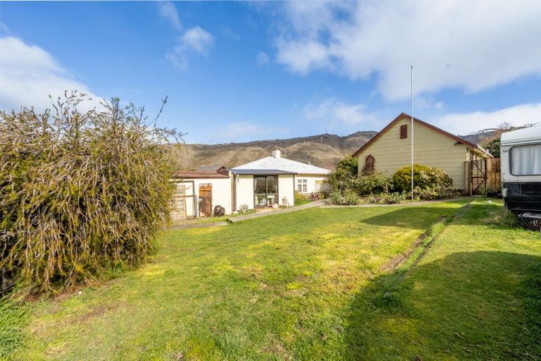 Photo of property in 14 Naylor Street, Clyde, 9330