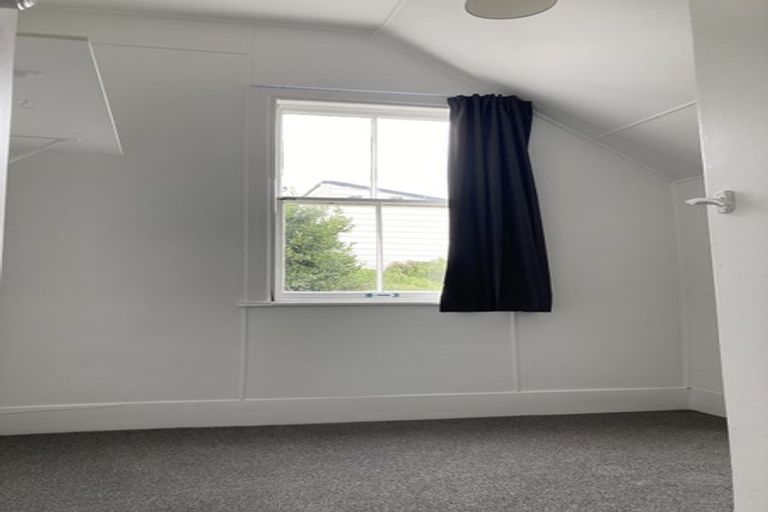 Photo of property in 20 Macdonald Crescent, Te Aro, Wellington, 6011