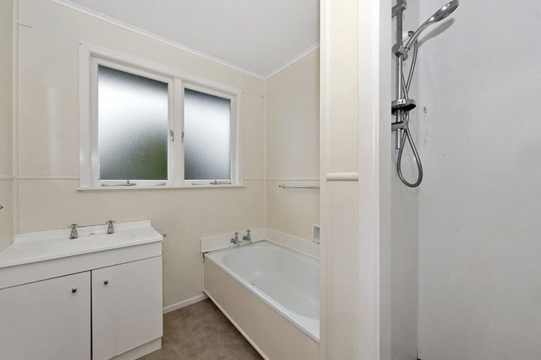 Photo of property in 40 Nevada Road, Silverdale, Hamilton, 3216