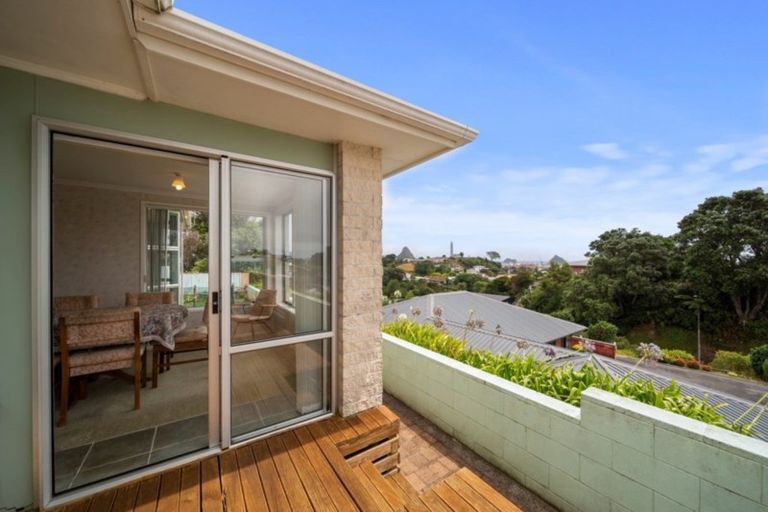 Photo of property in 10 Carver Place, Lynmouth, New Plymouth, 4310