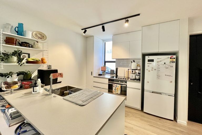 Photo of property in 23 Rato Rise, Waiwhetu, Lower Hutt, 5010