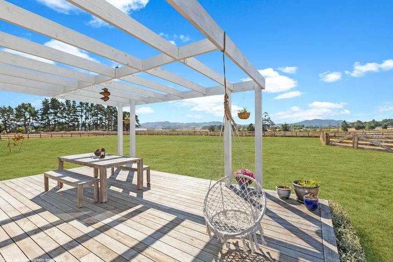 Photo of property in 6 Diane Place, Te Kowhai, Hamilton, 3288