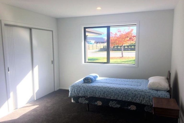 Photo of property in 28 Tyndall Street, Wanaka, 9305