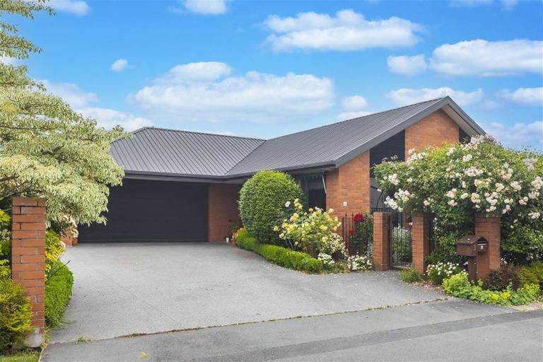 Photo of property in 3 Kelson Lane, Ilam, Christchurch, 8041