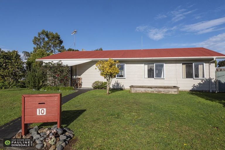 Photo of property in 10 Aratiatia Place, Tikipunga, Whangarei, 0112