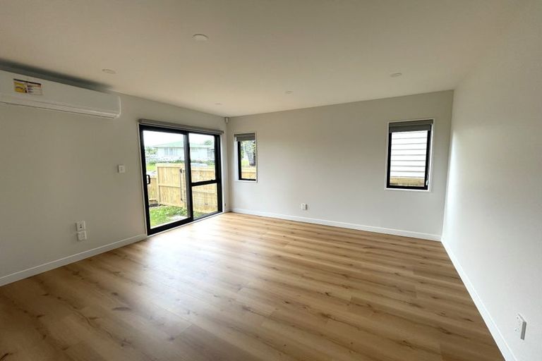 Photo of property in 43b Greenmeadows Avenue, Manurewa East, Auckland, 2102