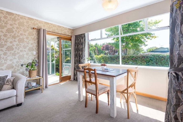 Photo of property in 32 Wadeley Road, Ilam, Christchurch, 8041