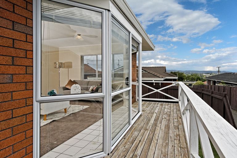 Photo of property in 2/146 Taylor Street, Blockhouse Bay, Auckland, 0600