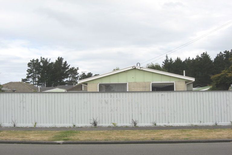 Photo of property in 440 Bower Avenue, Parklands, Christchurch, 8083