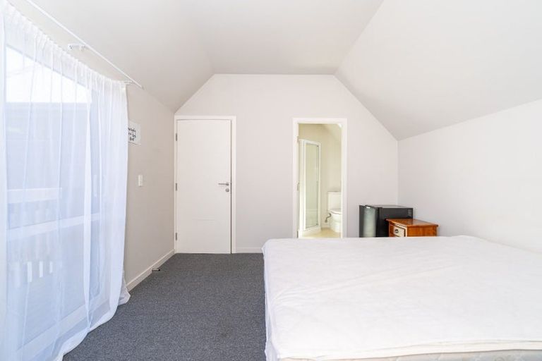 Photo of property in 840 Great King Street, North Dunedin, Dunedin, 9016