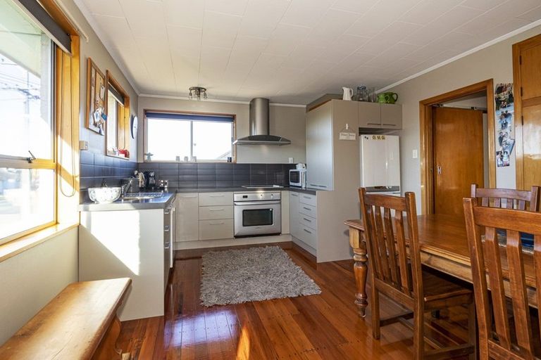 Photo of property in 54 Peel Street, Geraldine, 7930