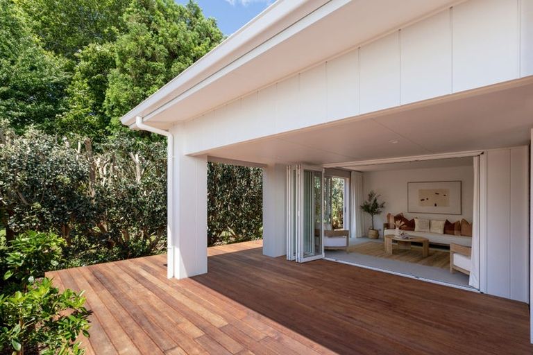 Photo of property in 5 Manawanui Place, Omokoroa, 3114