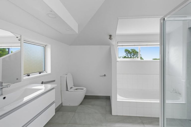 Photo of property in 9b Kinsey Terrace, Clifton, Christchurch, 8081