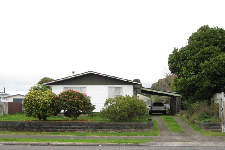 Photo of property in 5 Trimble Place, Bell Block, New Plymouth, 4312
