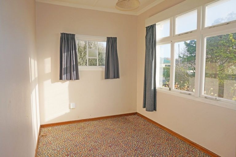 Photo of property in 28 York Street, Strathern, Invercargill, 9812