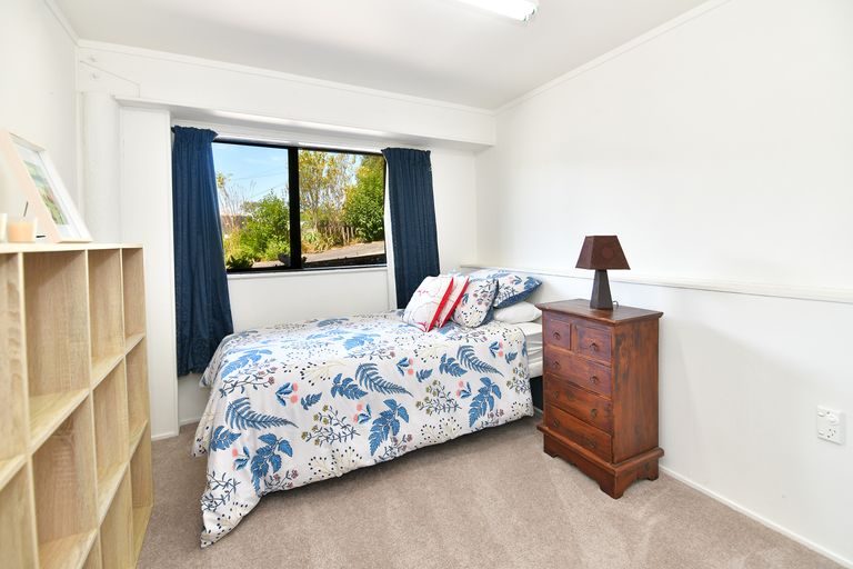 Photo of property in 360a Whangaparaoa Road, Stanmore Bay, Whangaparaoa, 0932
