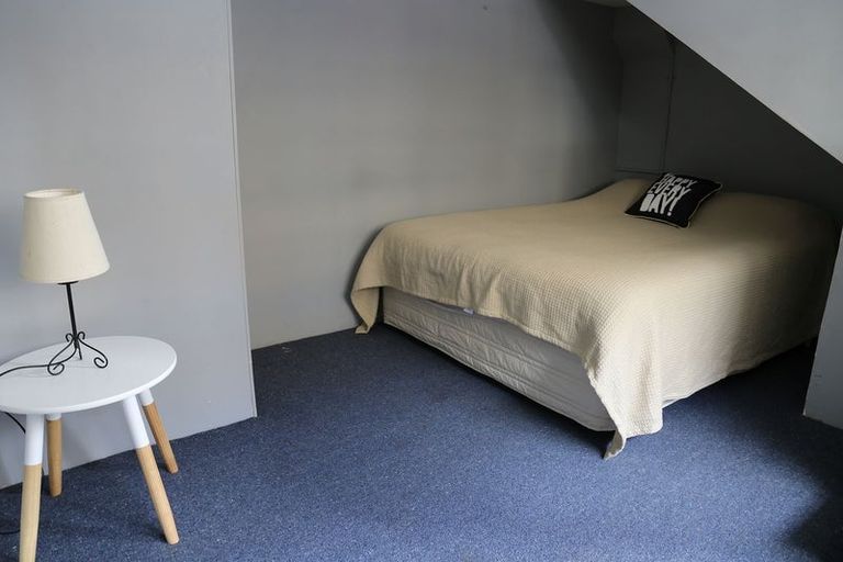 Photo of property in 8 Vogel Street, Dunedin Central, Dunedin, 9016