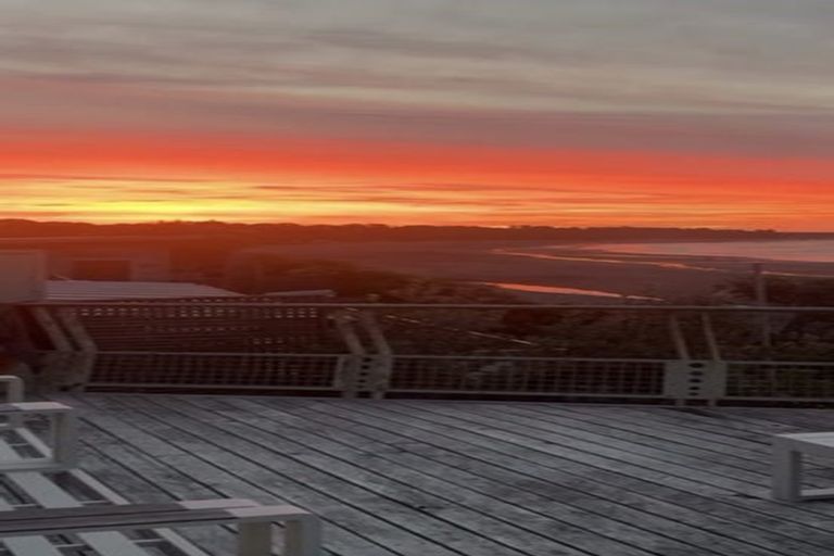 Photo of property in 43 Messenger Terrace, Oakura, 4314