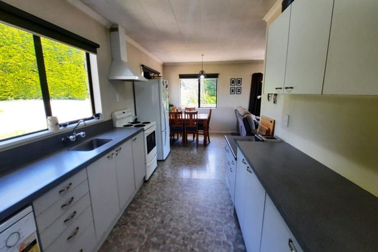 Photo of property in 183 Gunn Road, Warepa, Balclutha, 9273