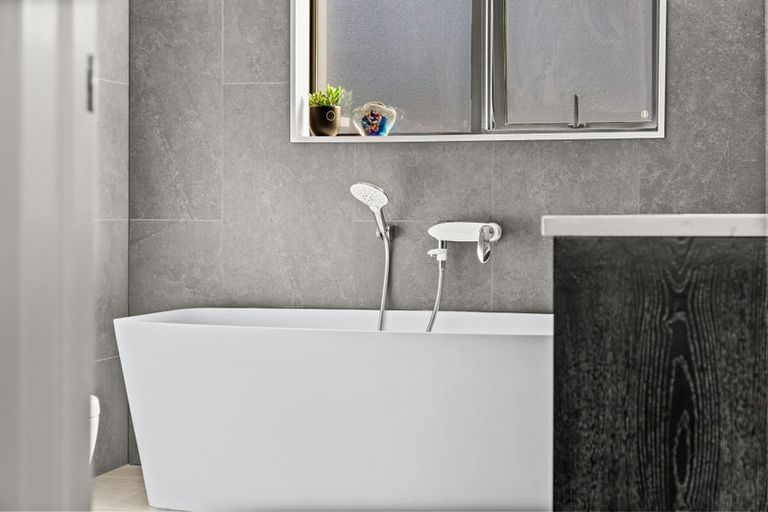 Photo of property in 7 Ruku Street, Long Bay, Auckland, 0630