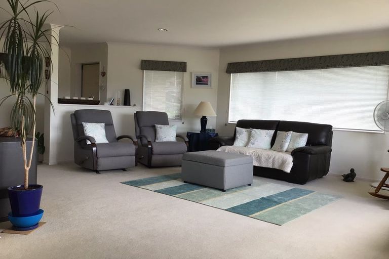 Photo of property in 16 Brodie Place, Bethlehem, Tauranga, 3110