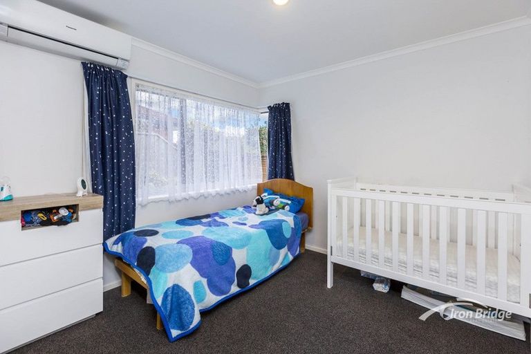 Photo of property in 119 Woodman Drive, Tawa, Wellington, 5028