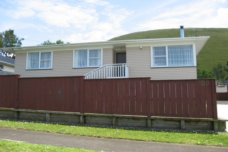 Photo of property in 20 Kapuka Road, Mangere Bridge, Auckland, 2022