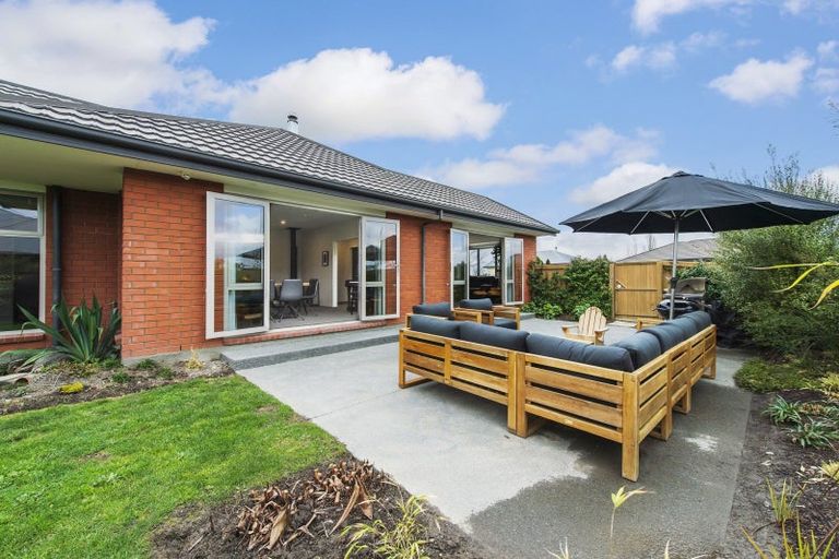 Photo of property in 6 Greenan Place, Doyleston, 7683