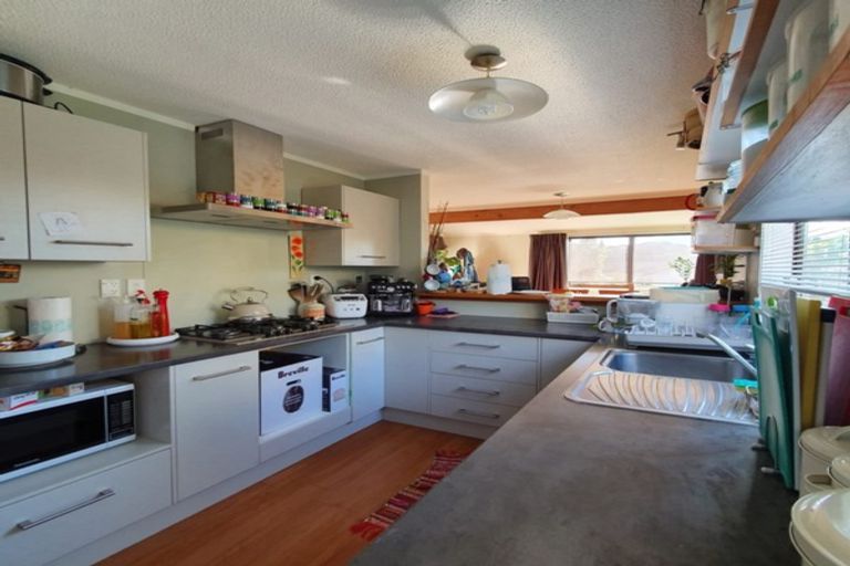 Photo of property in 30 Guadeloupe Crescent, Grenada Village, Wellington, 6037