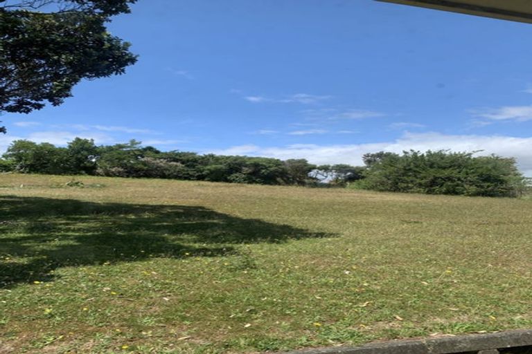 Photo of property in 11 Taupiri Crescent, Titahi Bay, Porirua, 5022