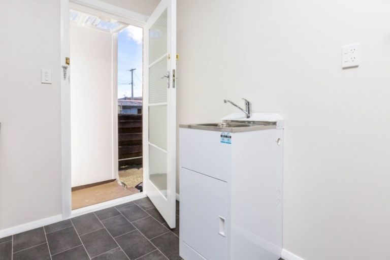 Photo of property in 76b Seddon Street, Wallaceville, Upper Hutt, 5018