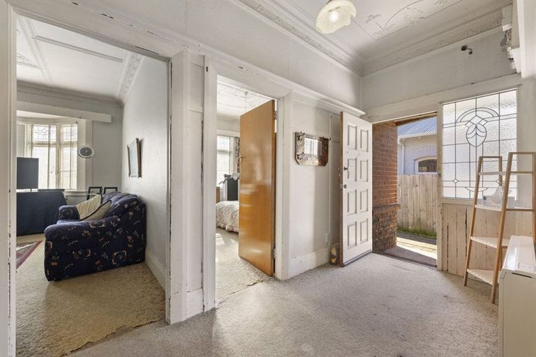 Photo of property in 201 Macandrew Road, South Dunedin, Dunedin, 9012