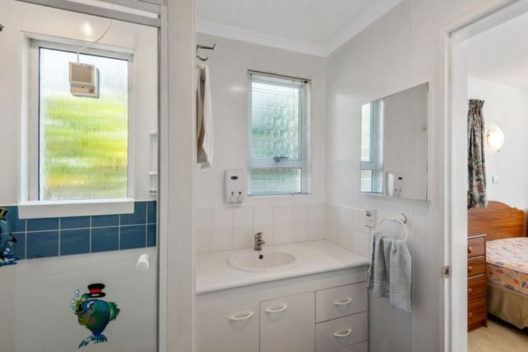 Photo of property in 34 Mount Pleasant Road, Mount Pleasant, Christchurch, 8081