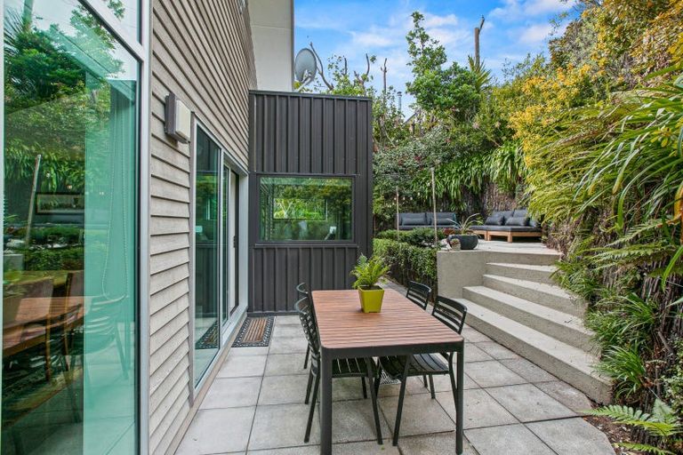 Photo of property in 64a Mcfarlane Street, Oakura, 4314