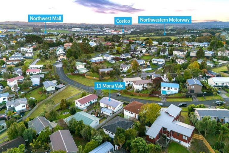 Photo of property in 11 Mona Vale, West Harbour, Auckland, 0618