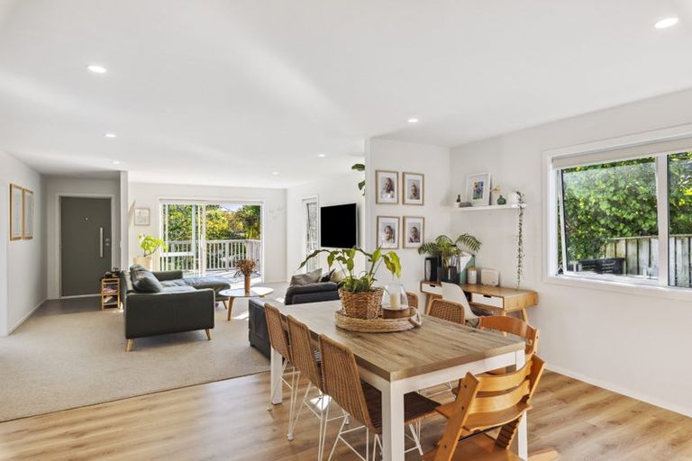 Photo of property in 6 Moa Road, Raumati Beach, Paraparaumu, 5032