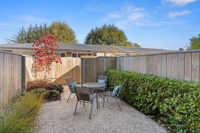 Photo of property in 2/277 Armagh Street, Christchurch Central, Christchurch, 8011