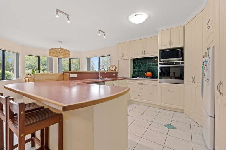 Photo of property in 36 Caulfield Place, Pukehangi, Rotorua, 3015