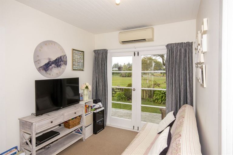 Photo of property in 78 Park Terrace, Waikuku Beach, 7473