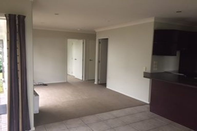 Photo of property in 251a Hill Road, The Gardens, Auckland, 2105