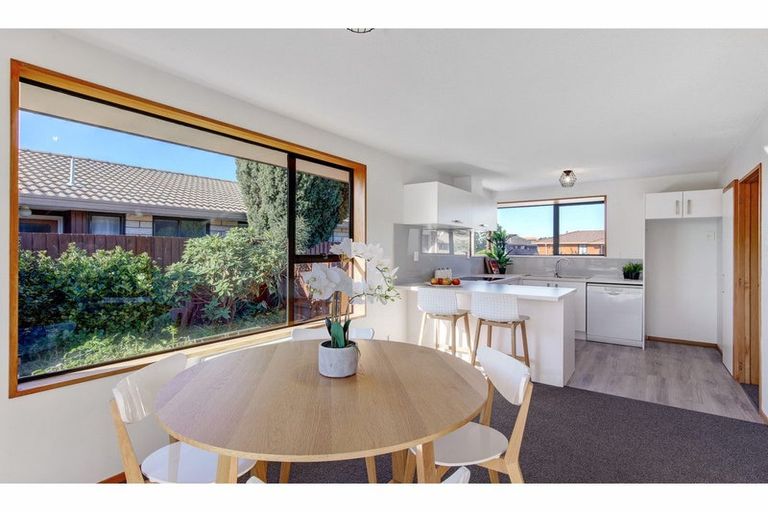 Photo of property in 7 Peebles Drive, Hei Hei, Christchurch, 8042