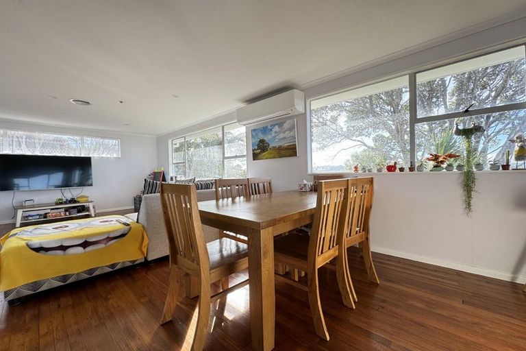 Photo of property in 8 Erris Street, Johnsonville, Wellington, 6037