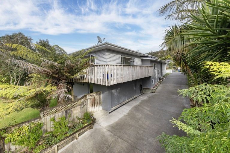 Photo of property in 13 Awhiorangi Promenade, Swanson, Auckland, 0816