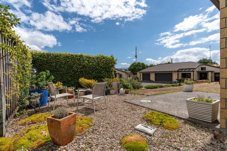 Photo of property in Bramley Gardens, 7/3 Turnbury Court, Rototuna, Hamilton, 3210