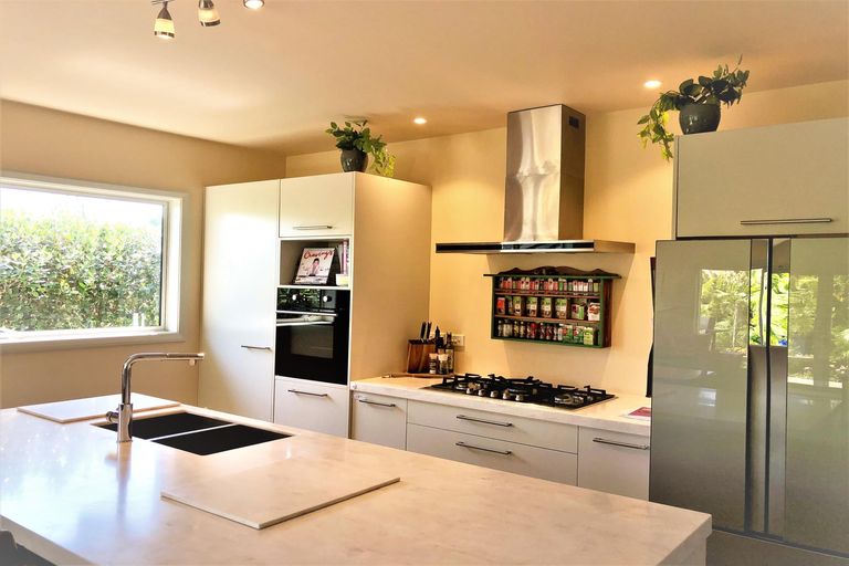 Photo of property in 11 Borneo Boulevard, Kerikeri, 0230