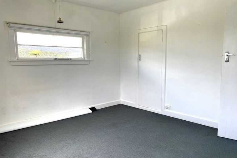 Photo of property in 2 Geraldine Street, Greymouth, 7805