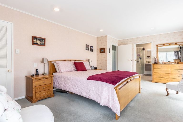 Photo of property in 119 Belvedere Avenue, Waikanae, 5036
