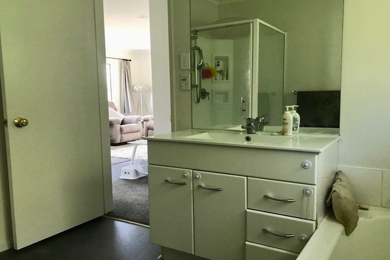 Photo of property in 12 Samuel Way, Judea, Tauranga, 3110