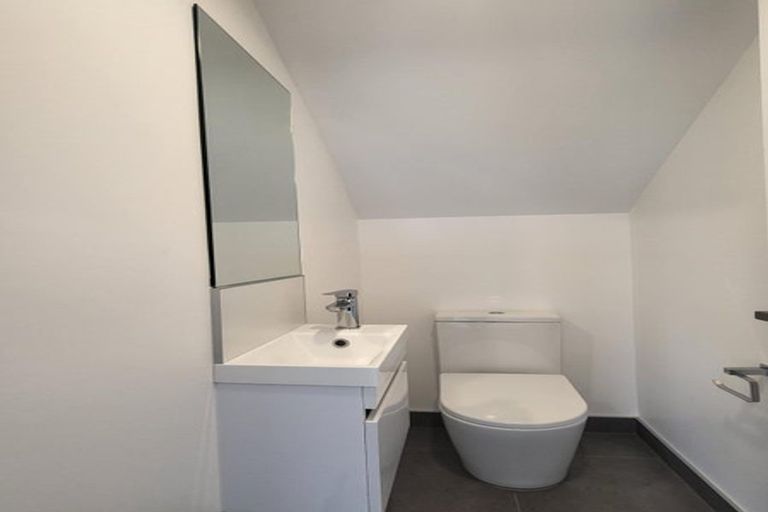 Photo of property in 34 Cessna Crescent, Mangere, Auckland, 2022