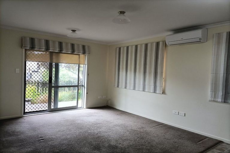 Photo of property in 23 Garden Terrace, Pukekohe, 2120